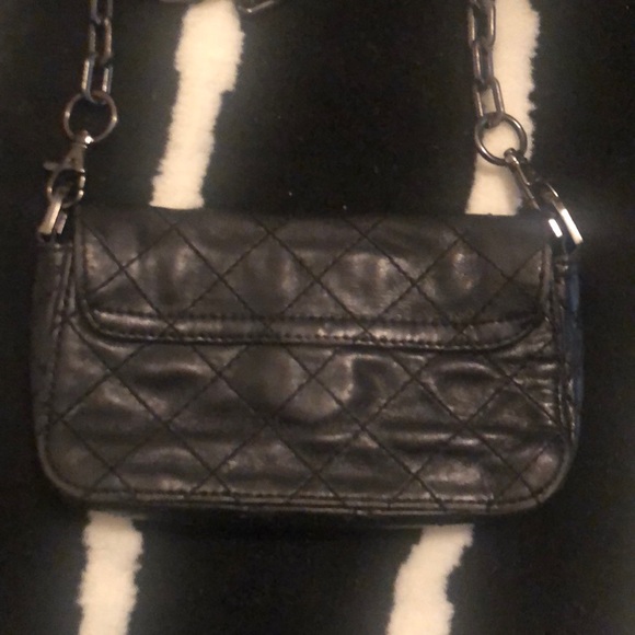 Black Quilted Tory Burch Crossbody - Picture 2 of 4